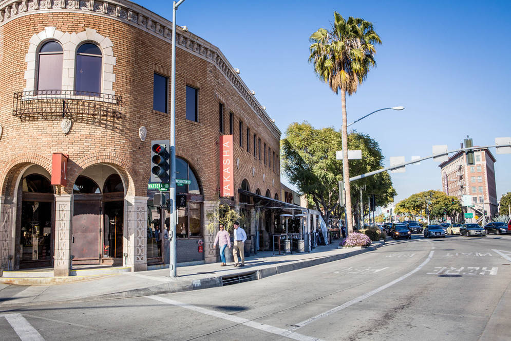 Request Line: Navigation