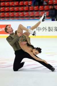 Madison_Chock_and_Evan_Bates_-_2019_Internationaux_de_France.jpg