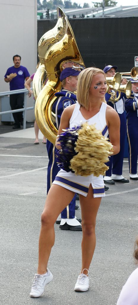 Cold November Rain JV NFL Open Night Thread