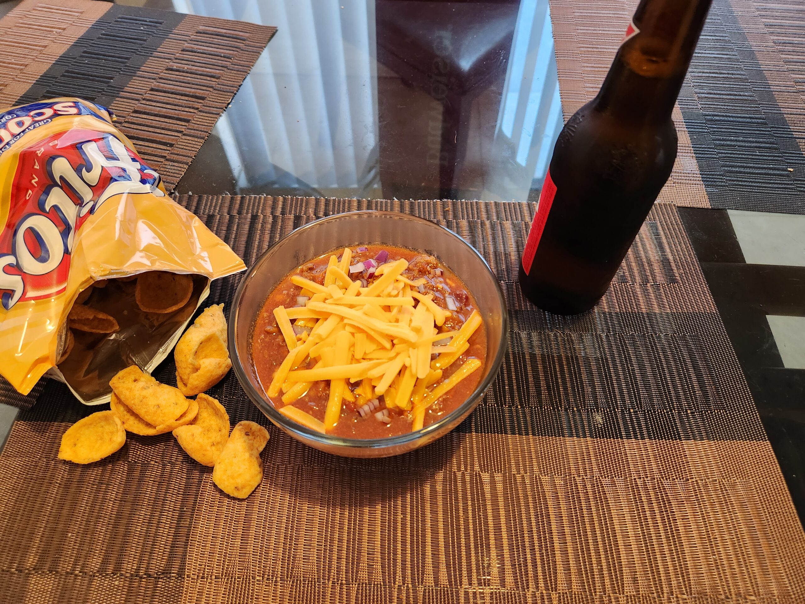 Sunday Gravy with yeah right: Season Finale! Drew’s Chili!