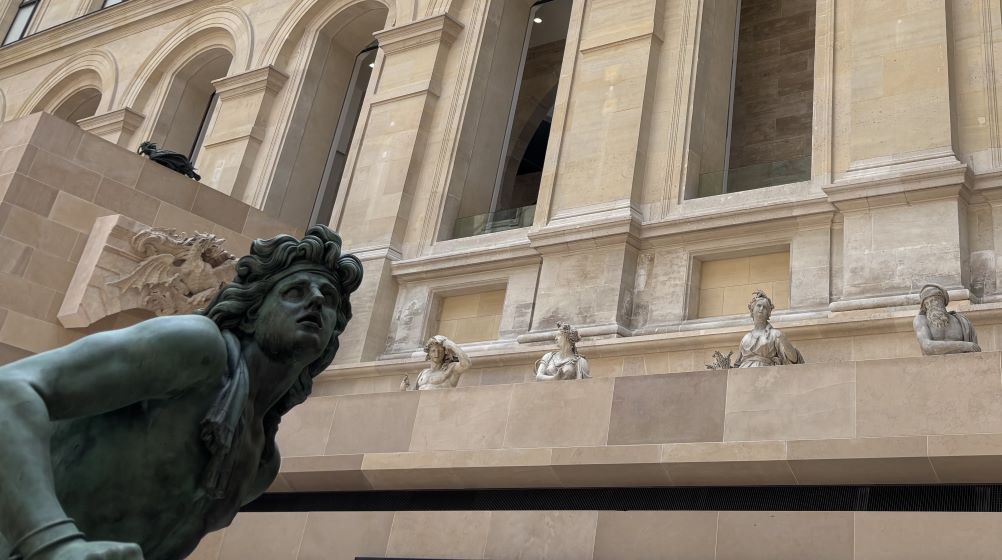 Paris: The Louvre. There Will Be Wieners